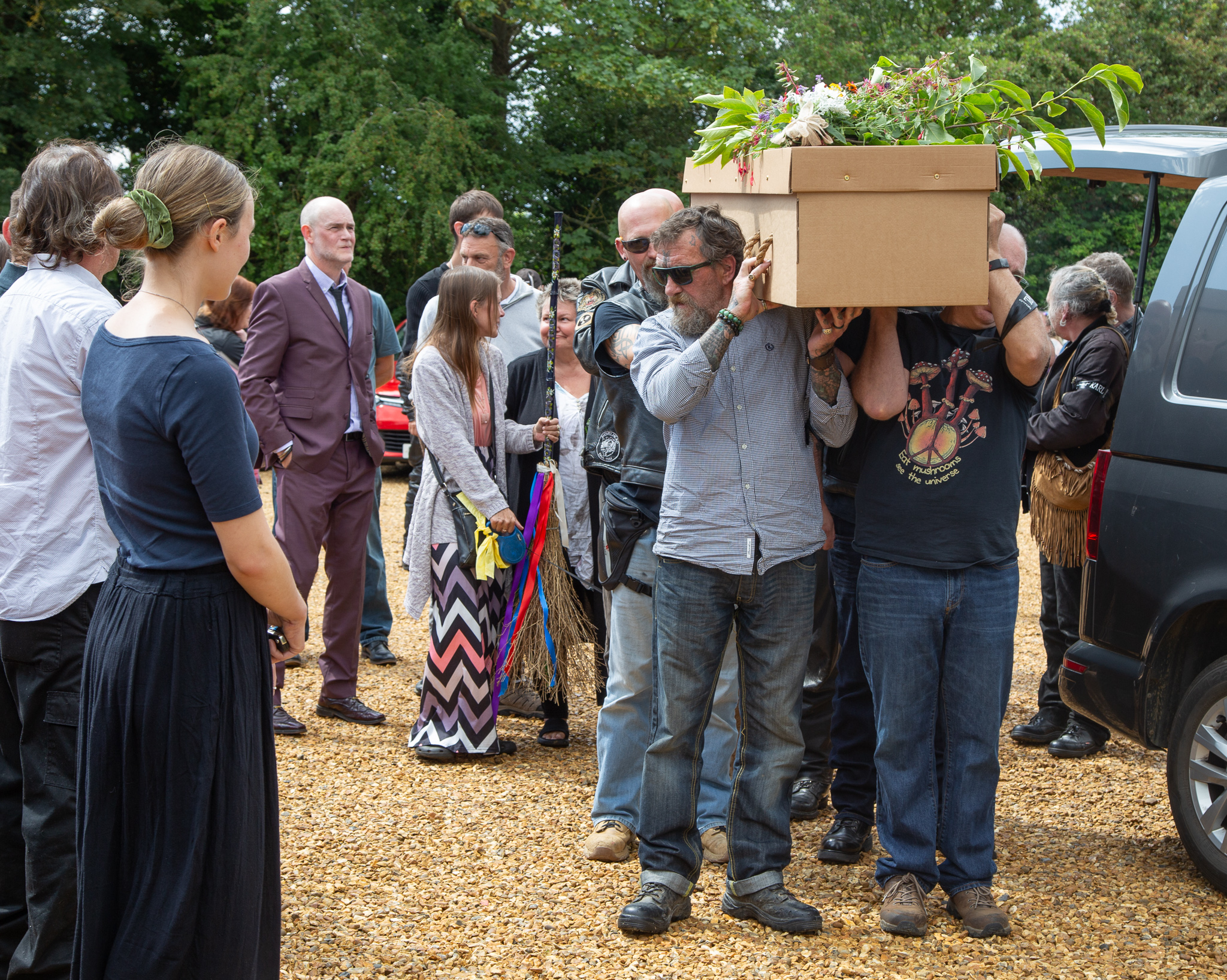 GRH_20230725_Karls_Funeral_0058_2048px