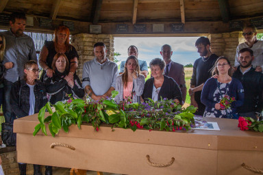 GRH_20230725_Karls_Funeral_0067_2048px