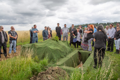 GRH_20230725_Karls_Funeral_0100_2048px