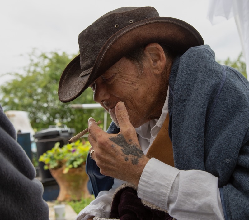 54FF43C4-65A3-4811-8B12-CD6ADED3FD41_1_201_a