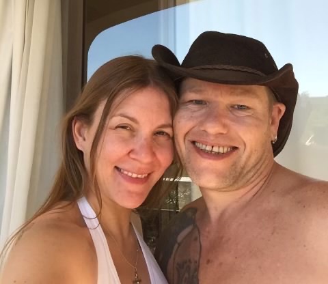 AE68C984-83F8-45FF-9996-4E9B401EA0EB_1_201_a