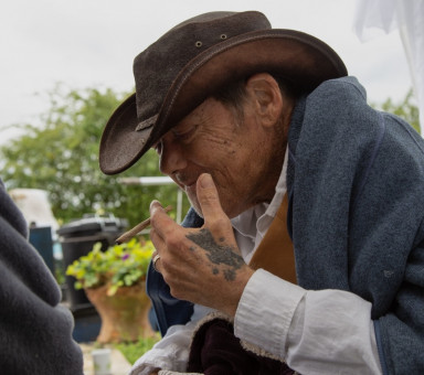 54FF43C4-65A3-4811-8B12-CD6ADED3FD41_1_201_a