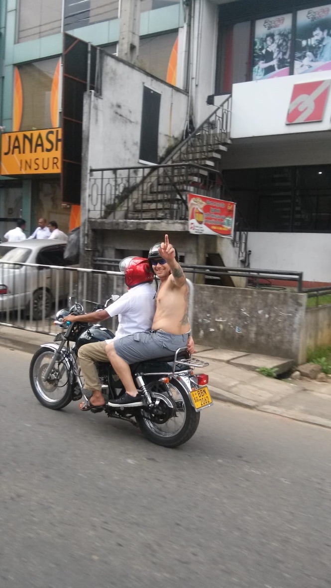 522C2DCE-3E93-4153-8513-5277F050794B_1_105_c