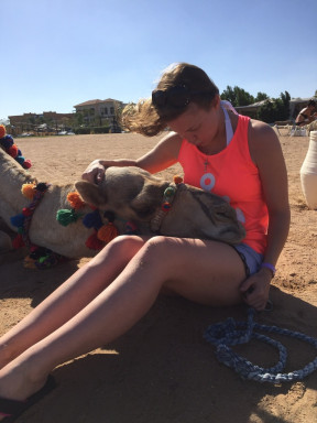 15F29842-7474-4889-9D8A-86A104146E71_1_105_c