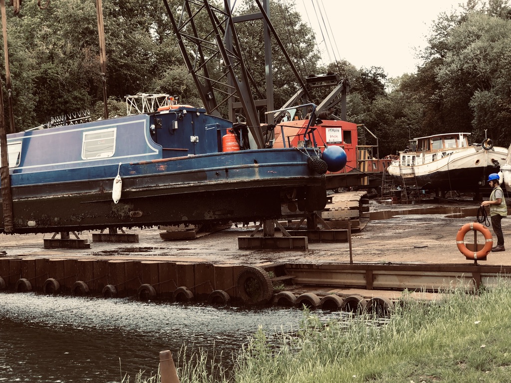 89802E7A-B42E-4A0C-ACA5-C930FAED0AFA_1_105_c